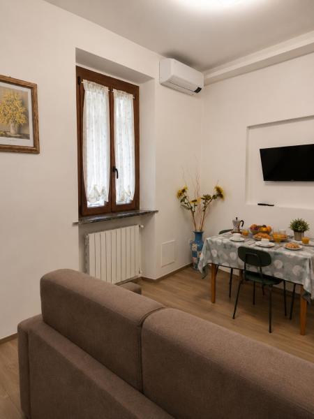 La Casa In Fiera - San Siro a 7 minuti, Rezervați  Hoteluri în Pero cu parcare, Parcare