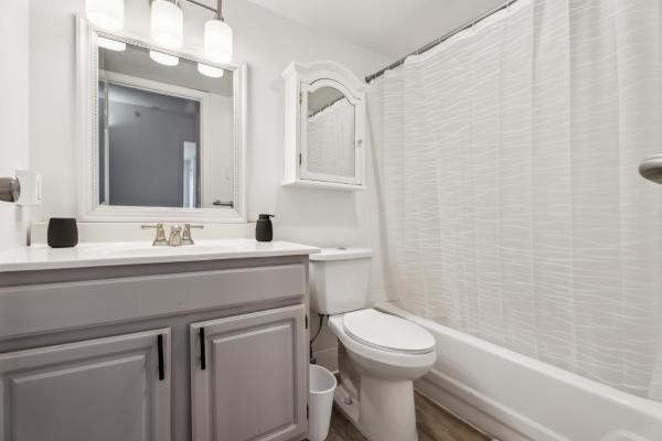 Legacy at Imperial Village 314 I 2 Bed 2 Bath, Rezervați  Richmond Virginia