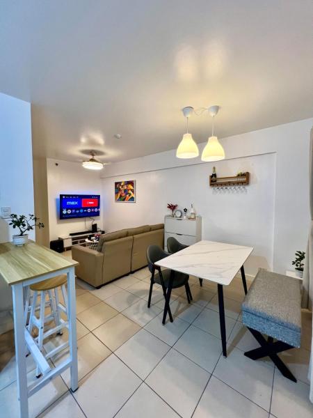 NestNook in Acacia Estates, Rezervați  Hoteluri în Luzon cu piscină, Piscină