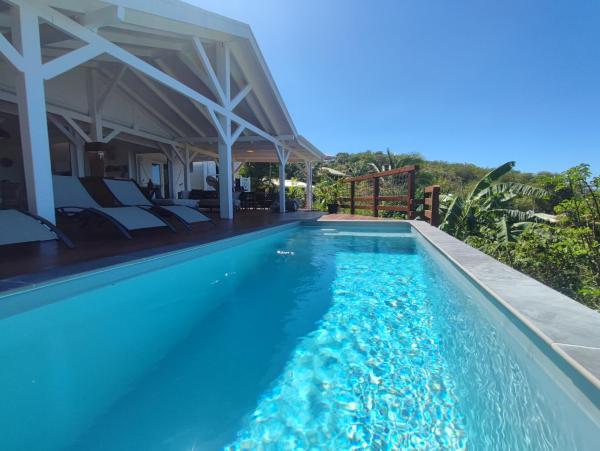 Villa Franco - Plage de Leroux à 600m - Vue mer exceptionnelle, Rezervați  Deshaies Basse-Terre