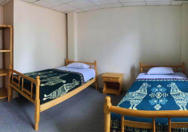 Bed And Breakfast, Rezervați  Canar Kanyar