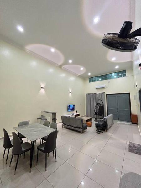 HomeStay Tawau, Rezervați  Tawau 