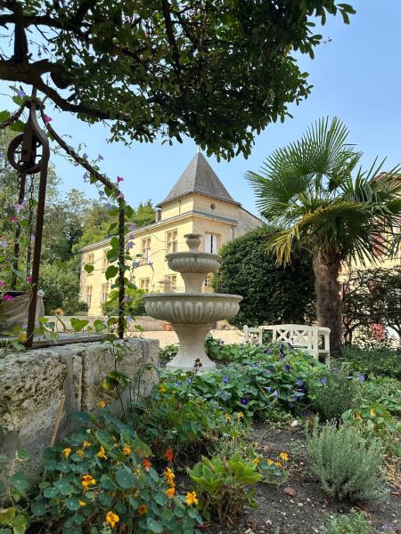 Chateau La Croix De Millorit, Rezervați  La Reuille Limousin