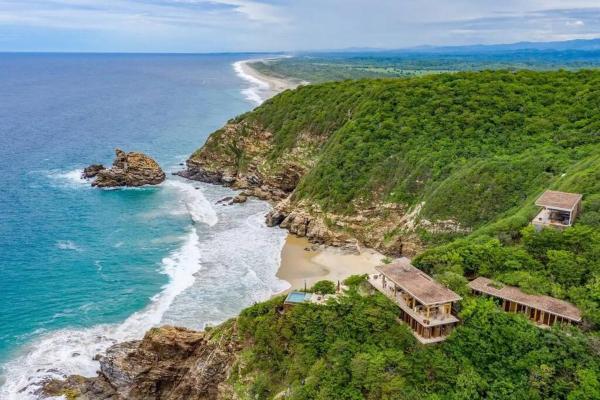 Gran Chicatana Spectacular Beach Front Villas, Rezervați  Mazunte Oaxaca, lângă Rinconcito Beach