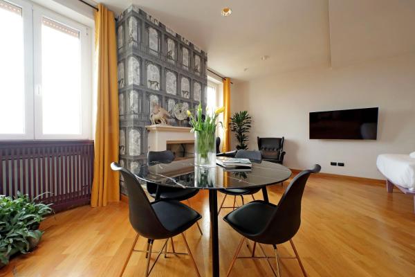 suity I monkeys apartment, Rezervați Apartament Hoteluri în Lazio cu parcare, Parcare