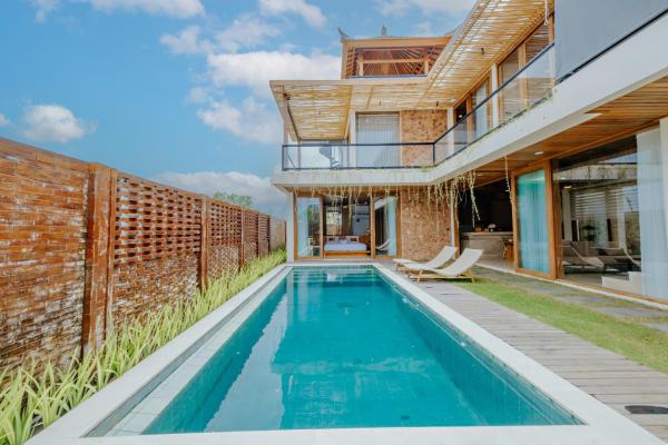 DKamboja Villa KIS1 Bali Nusa Dua, Rezervați  Hoteluri în Bali cu parcare, Parcare