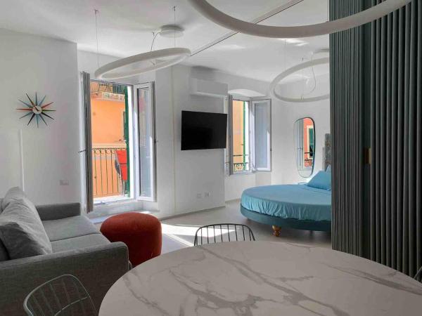 Italove Riomaggiore Lux Exclusive Apt with balcony, Rezervați  Riomaggiore Cinque Terre