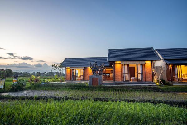Artika Villa, Rezervați  Hoteluri în Bali cu parcare, Parcare
