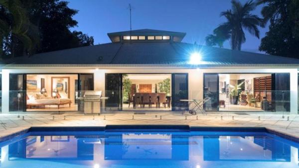 Villa Bianco, Rezervați  Hoteluri în Queensland cu parcare, Parcare