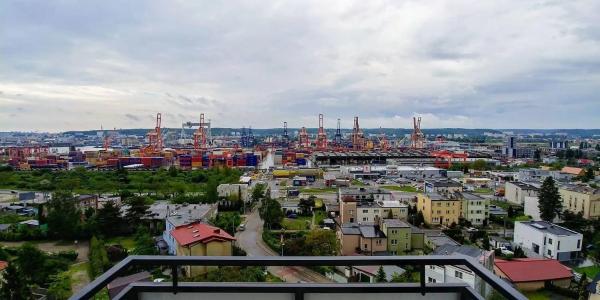 Pokoje Gdynia Port, Rezervați  Hoteluri în Pomerania cu parcare, Parcare