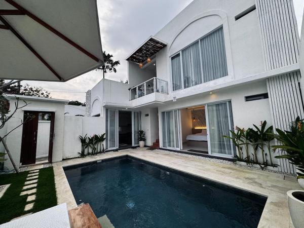 Villa in ungasan, shankara villa, Rezervați  Hoteluri în Bali cu parcare, Parcare