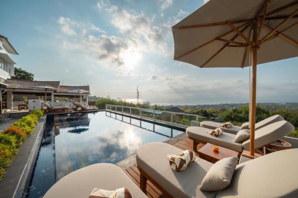 Nyuh Gading HILL, Rezervați  Hoteluri în Bali cu mic dejun, Mic dejun