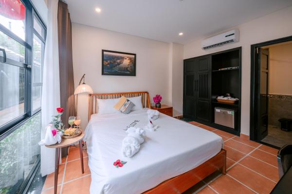 Du Yen Hoi An Villa, Rezervați  Cam Ha 