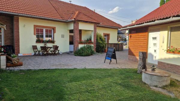 Ubytovanie pod hradom Krásnohorské Podhradie, Rezervați  Krasnohorske Podhradie Košický kraj