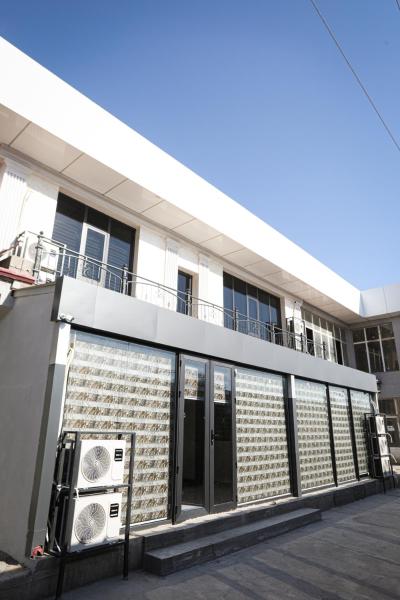 City hostel, Rezervați  Hoteluri în Surkhandarya region cu parcare, Parcare