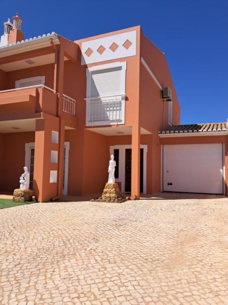 Villa Praia Porto de Mós, Rezervați  Lagos Albufeira