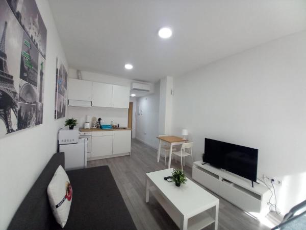 Apartamento n3, a 10 min del aeropuerto, Rezervați  San Fernando de Henares Community of Madrid