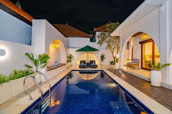 Nara Segara Canggu Villa, Rezervați  Hoteluri în Bali cu parcare, Parcare