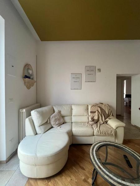 Villa a Pescara centro, Rezervați  Hoteluri în Abruzzo cu parcare, Parcare
