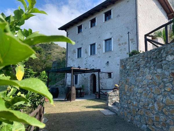 Il Muraglio, Rezervați  Belmonte Calabro Calabria