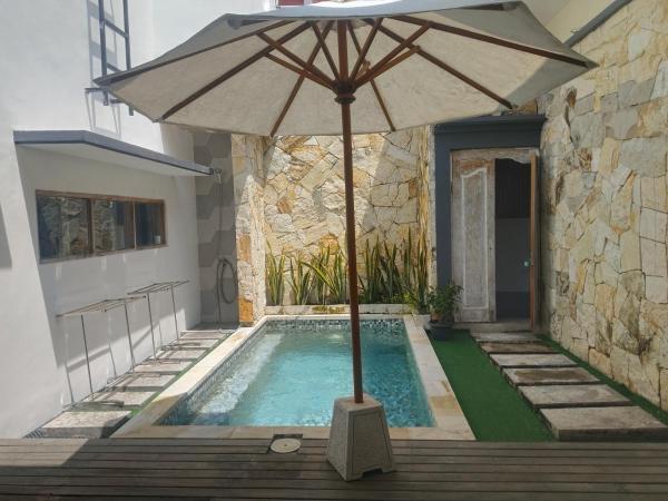 ACE Villa, Rezervați  Hoteluri în Bali cu parcare, Parcare