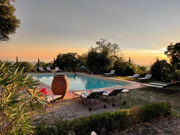 Poggio Bernone - Massa Marittima, Rezervați  Hoteluri în Prata cu piscină, Piscină