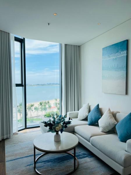 A La Carte Hạ Long view biển, Rezervați  Hoteluri în Quang Ninh cu parcare, Parcare