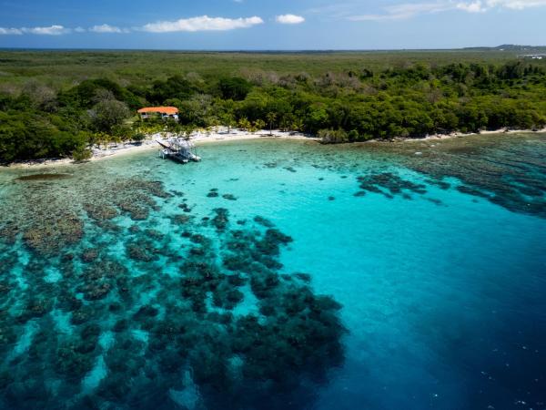 The Hacienda Beach Resort, Rezervați  Hoteluri în Utila cu parcare, Parcare