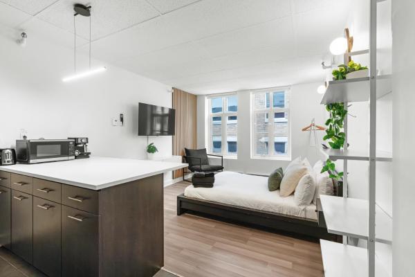 Métropolitain Le Studio, Rezervați  Quebec 