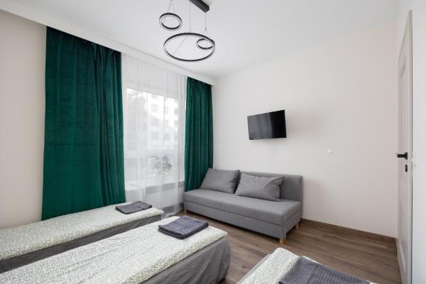Pokoje Warszawski Swit, Rezervați Hotel Varşovia Masovia