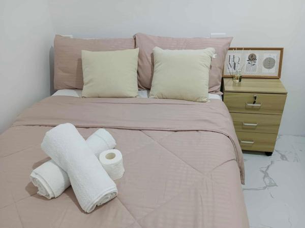 JMary\s Stayhouse, Rezervați  General Santos 