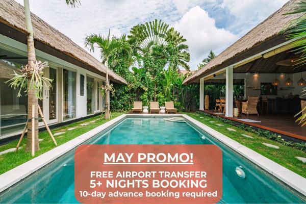 Tropical 4BR Villa in Quiet Babakan Near Berawa, Rezervați  Hoteluri în Bali cu parcare, Parcare