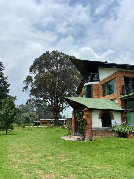 Centro Holístico Kinam, Rezervați  Amecameca de Juárez State of Mexico