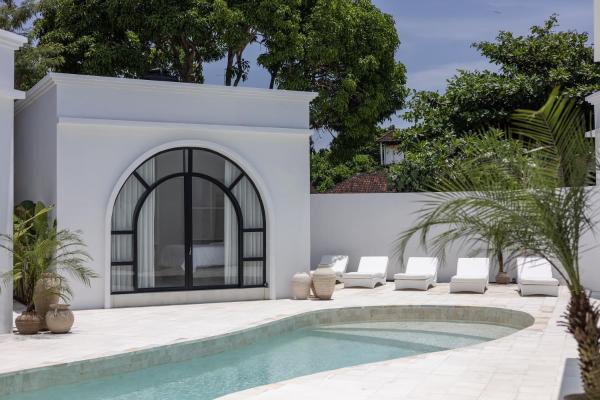 Boujee Boutique Hotel, Rezervați  Hoteluri în Bali cu parcare, Parcare