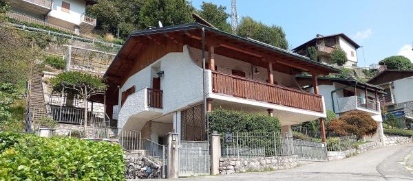 Villa MB, Rezervați  Lenna 