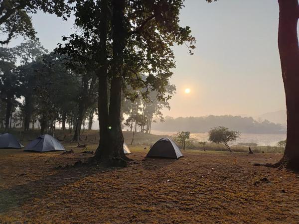 Chandubi Eco Camp of wave Ecotourism, Rezervați  Barduār Assam