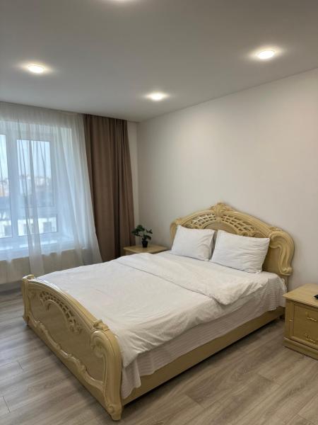 Rise Світла квартира у новобудові біля Центру, Rezervați Apartament Apartamente în Ternopil, Apartament
