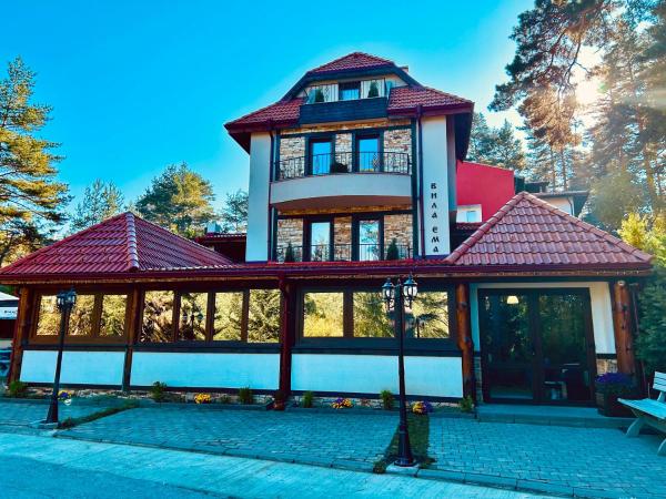 Villa Ema, Rezervați Pensiune Hoteluri în Panicişte cu parcare, Parcare