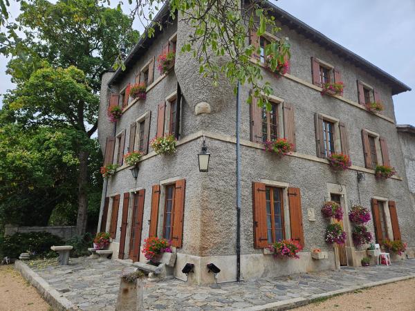 Domaine dEden - Château les Tourelles, Rezervați  Beaulieu Rhône-Alps