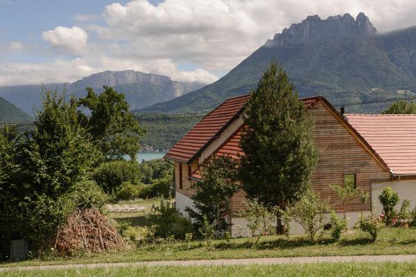 Villa Panoramiqua - Vue 180 sur le Lac d\Annecy et les montagnes, Rezervați  Saint-Jorioz 