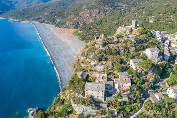 U Casale style auberge de jeunesse ne convient pas aux plus de cinquante ans, Rezervați  Nonza Cap Corse