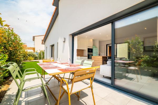 Villa Parenthèse - Élégance & Confort - clim, Rezervați  Hoteluri în Perpignan cu parcare, Parcare