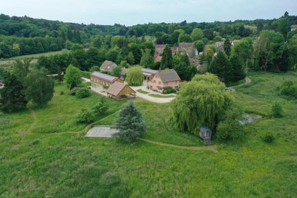 Domaine de la Vallée de La Millière, Rezervați  Les Mesnuls 