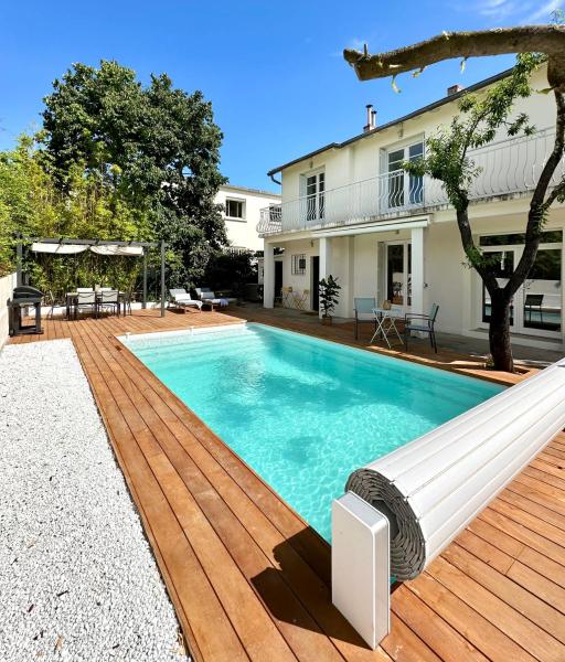 Villa de Standing au Calme Absolue avec Piscine, Clim, Wi-Fi, Rezervați  Hoteluri în Montpellier cu piscină, Piscină