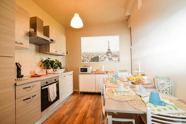 La Gioiosa, Rezervați  Hoteluri în Pisa cu parcare, Parcare