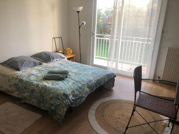 CHAMBRE proche sentiers CONLEAU, Rezervați  Vannes Gulf of Morbihan, lângă Harbor Station, Vannes