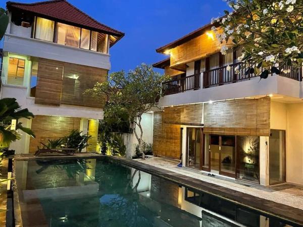 Entire Private & Cosy Villa in Jimbaran, Bali, Rezervați  Hoteluri în Bali cu parcare, Parcare