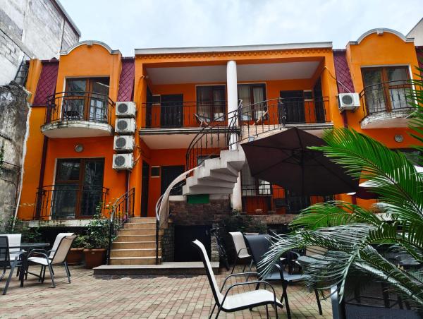 Hotel Lulu, Rezervați  Batumi 