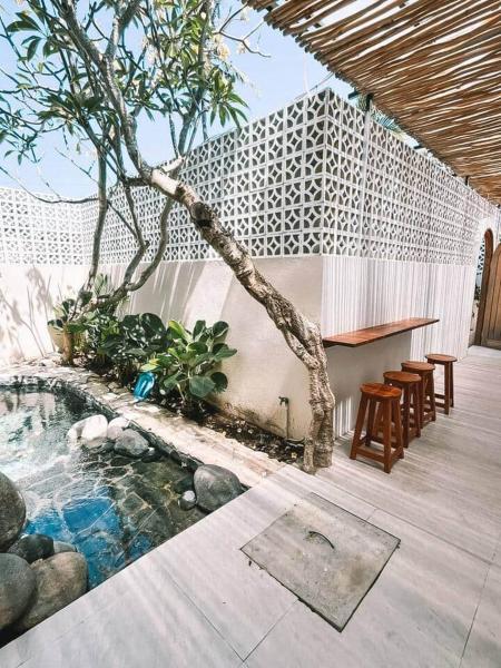 Chic 2BR Villa w/Rock Plunge Pool, Rezervați  Hoteluri în Bali cu parcare, Parcare