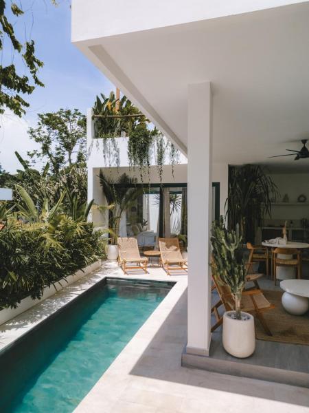 Private 1 bedroom villa with rooftop and pool, Rezervați  Hoteluri în Bali cu parcare, Parcare